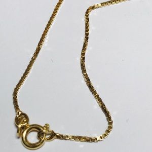 750 (18k) Chain